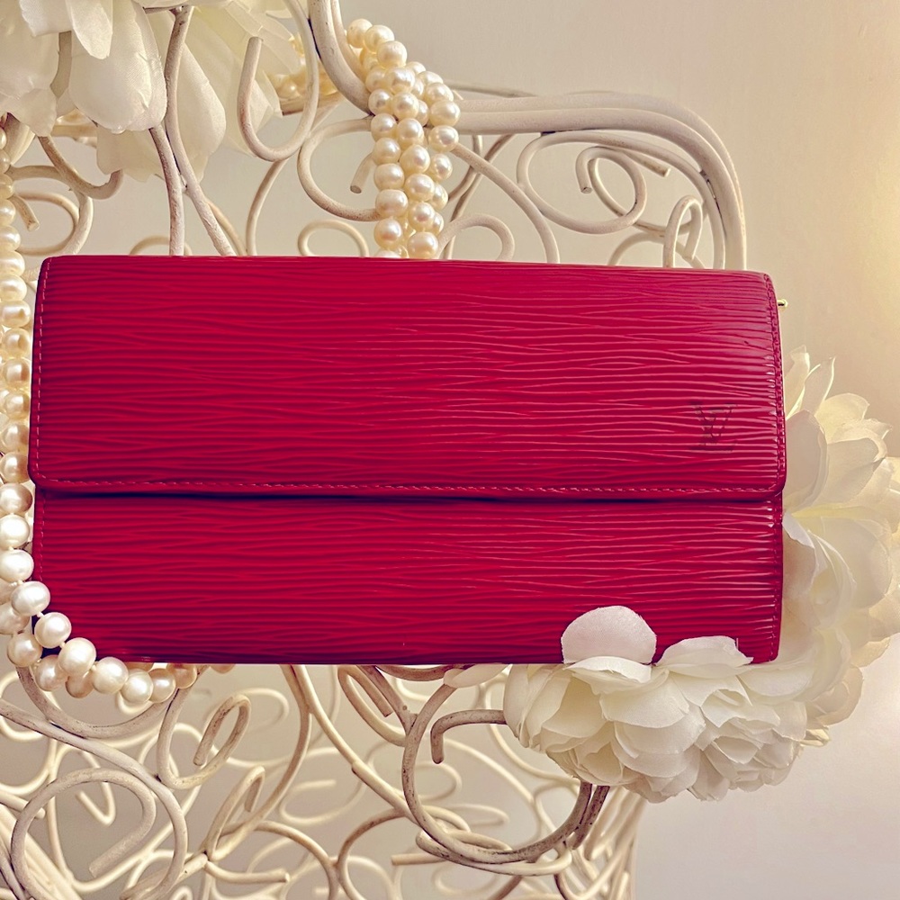 Louis Vuitton Wallet